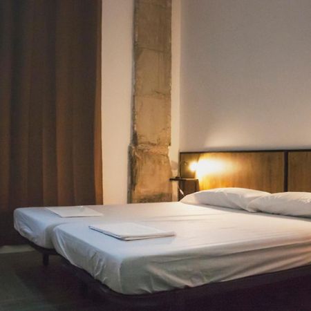 The Market Hostel Alicante Buitenkant foto