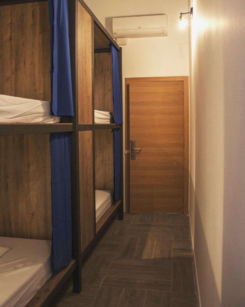 The Market Hostel Alicante Buitenkant foto