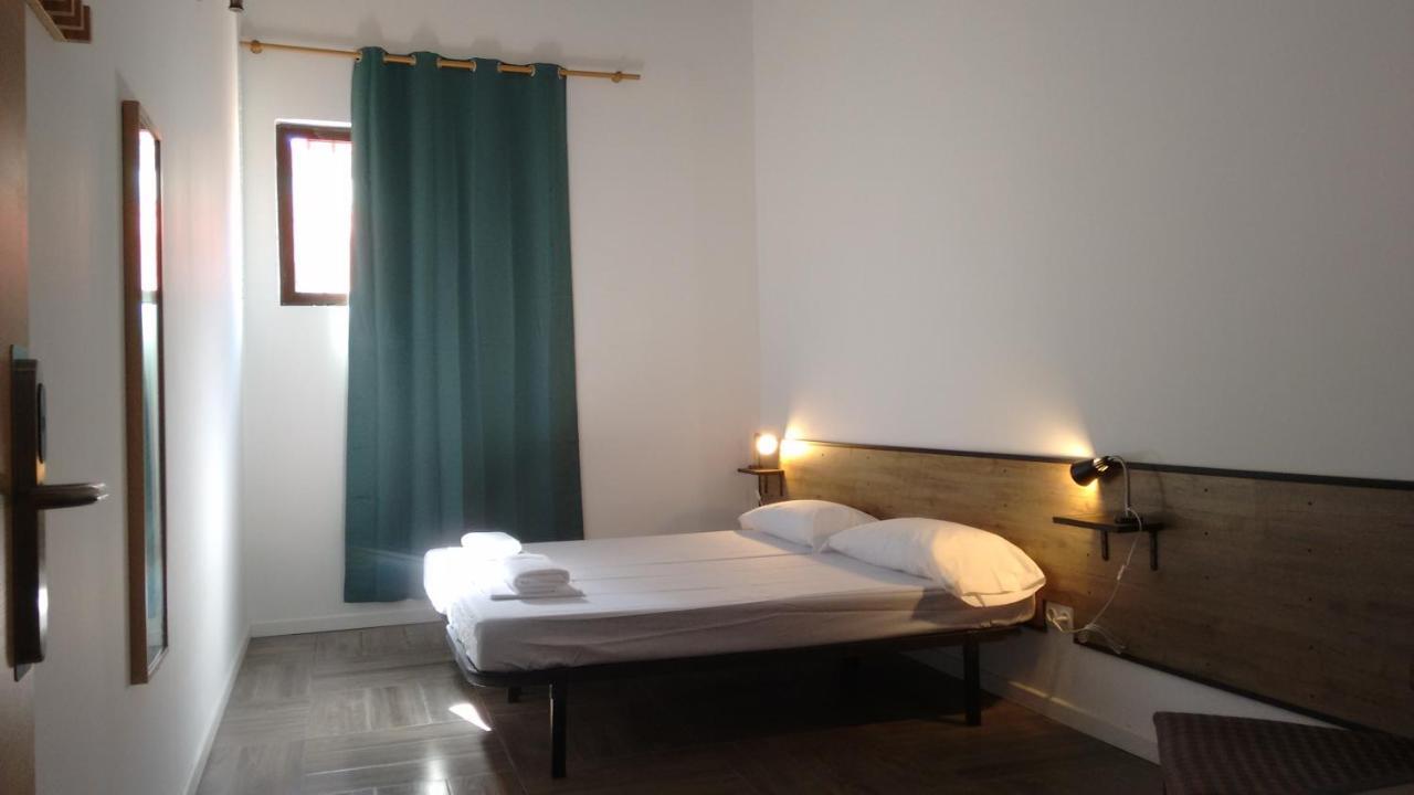 The Market Hostel Alicante Buitenkant foto